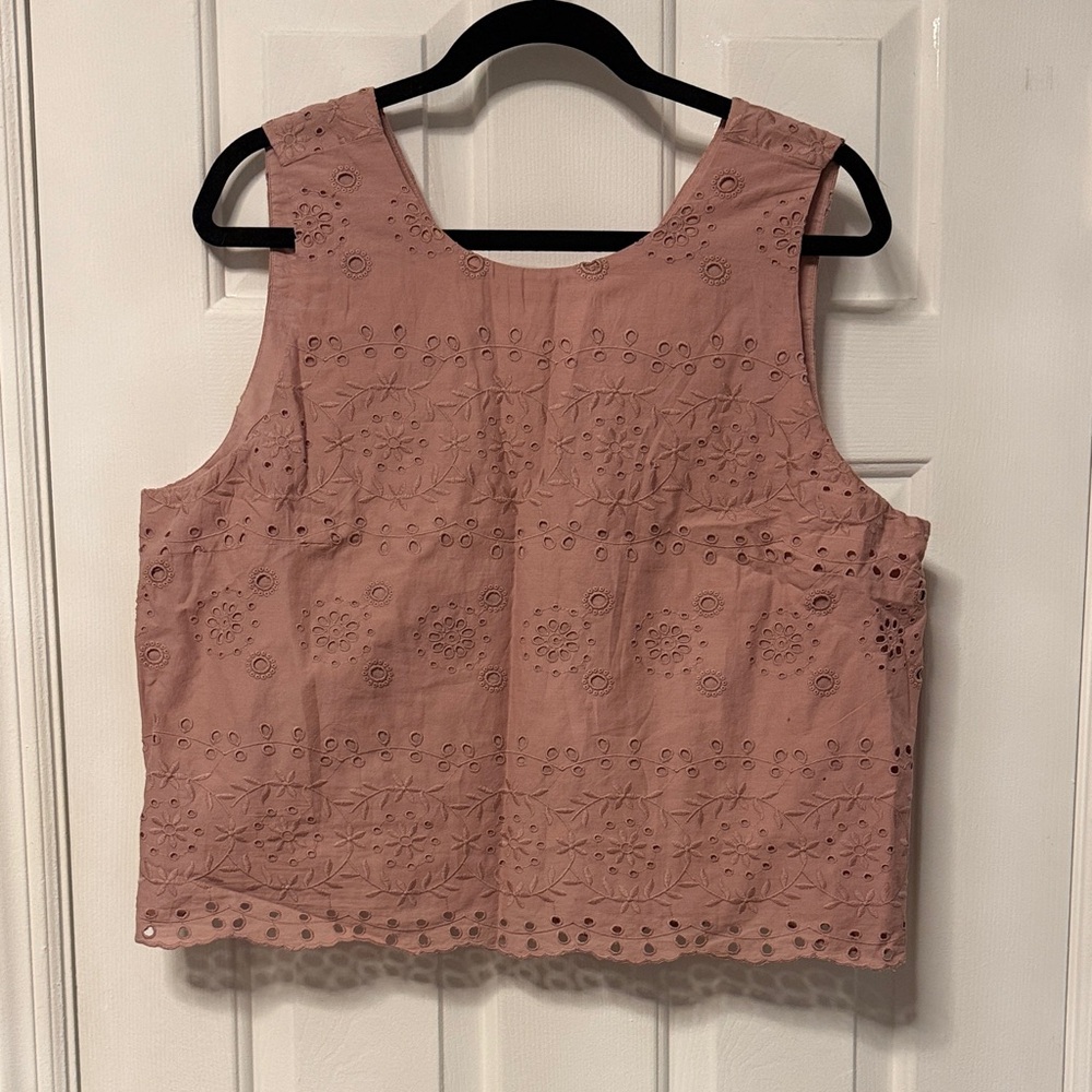Pink Eyelet Sleeveless Top